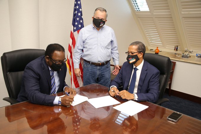 Alcalde del Condado de Orange anuncia cambios al uso de mascarillas y distanciamiento social