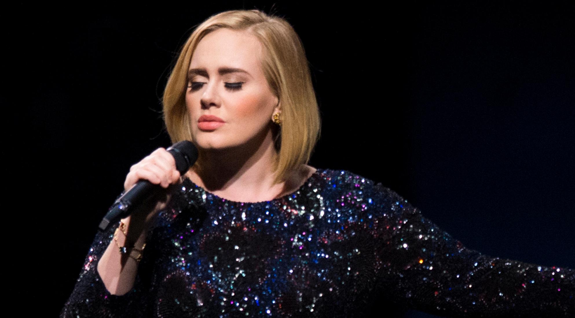 Adele celebró su cumpleaños con una foto que hizo estallar las redes