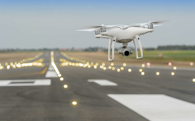 Aeropuerto de Miami hará pruebas para detectar drones
