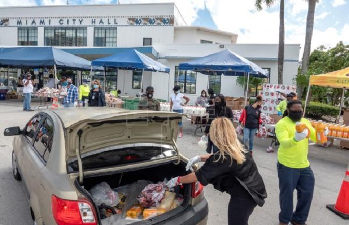 Puedes conseguir alimentos gratuitos en estos sitios de Miami-Dade