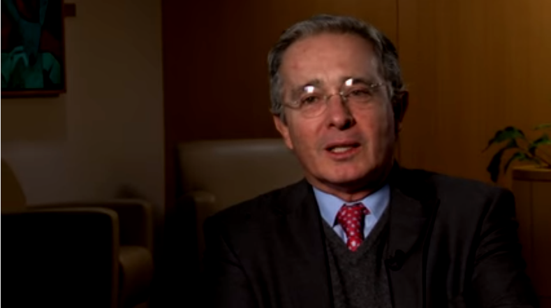 Ex presidente Álvaro Uribe dio positivo por Covid-19