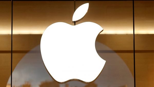 Apple permitirá que aplicaciones Spotify y Netflix se vinculen a la web para registrarse