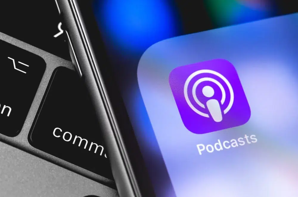 Apple estrena función de transcripción simultánea para podcasts