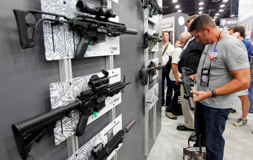 ¡Atención! Tiendas de armas de fuego en Florida registran aumento de ventas