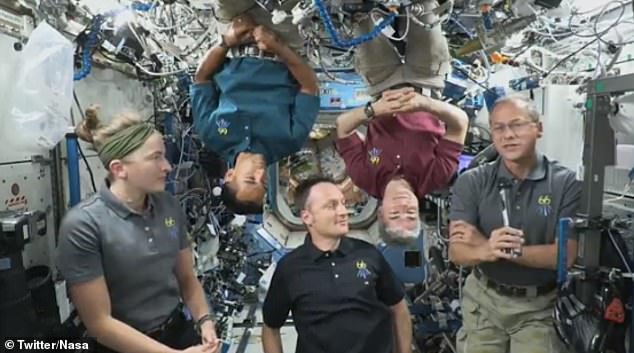Astronautas  celebraron anticipadamente el Día de Acción de Gracias