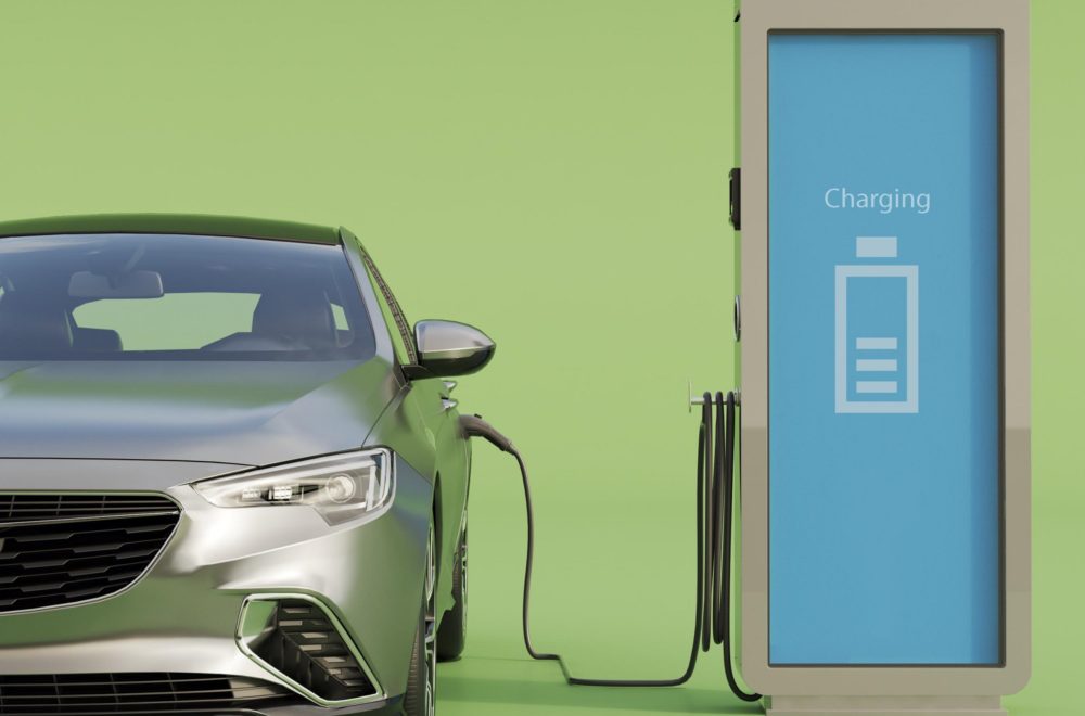 Nueva ley en Florida impondría tarifa anual a conductores de autos eléctricos