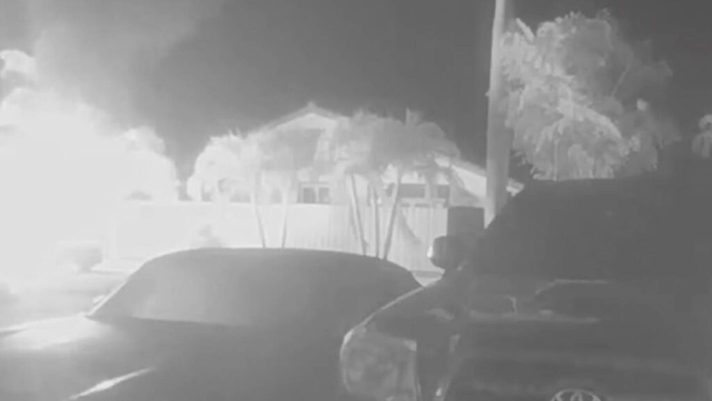 Hialeah gardens explosión incendio auto