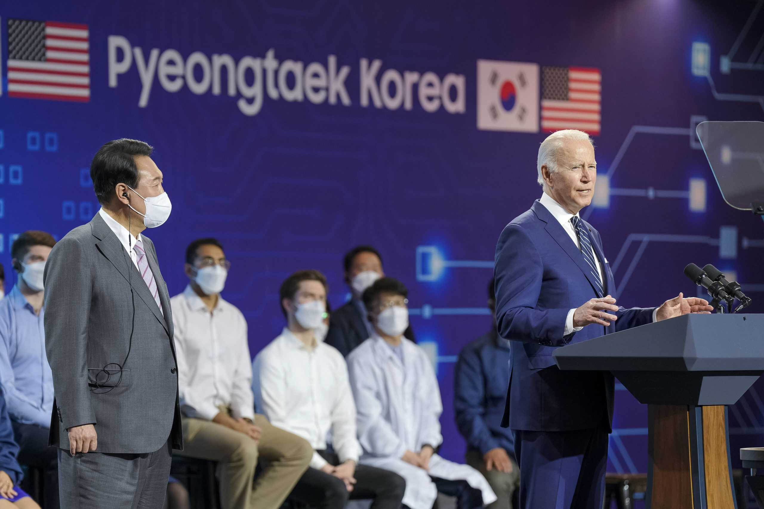 Biden afianzó el vínculo militar con Corea del Sur