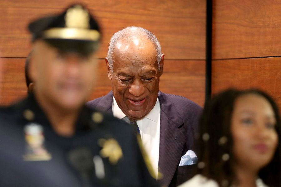 Niegan libertad condicional al comediante Bill Cosby