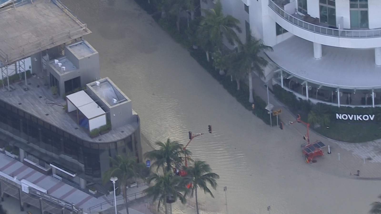 ¡Centro de Miami! Inundado por rotura de una tubería de agua