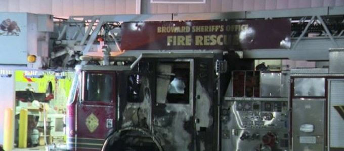 Camión de Bomberos de Broward se incendió cerca del Aeropuerto de Fort Lauderdale