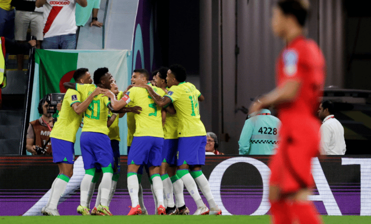 Brasil destruye a Corea del Sur y se medirá a Croacia en cuartos de final