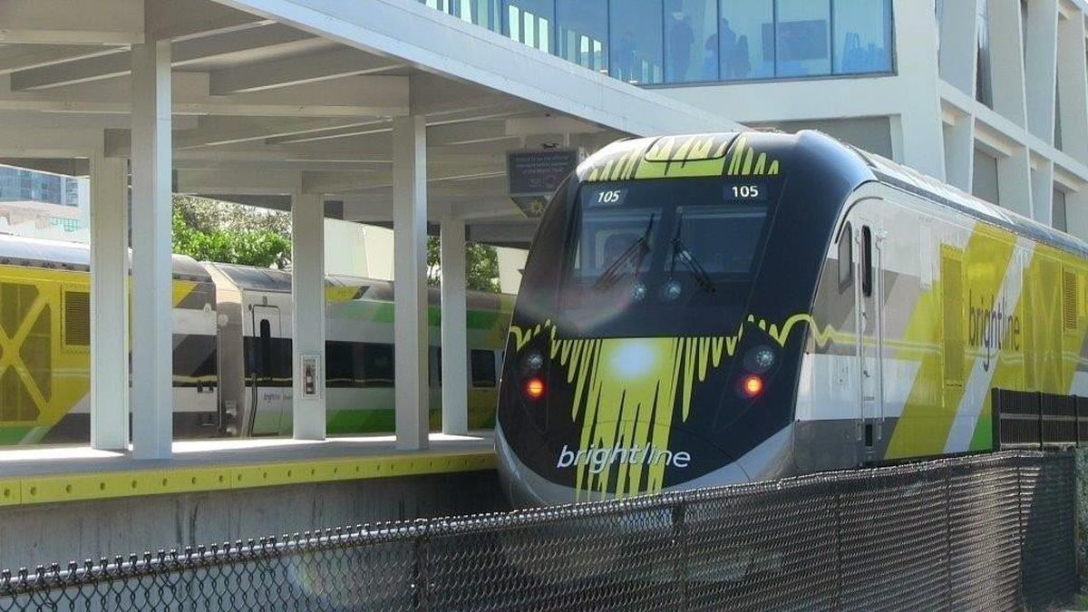 Tren Brightline de Florida podría tener un nuevo destino