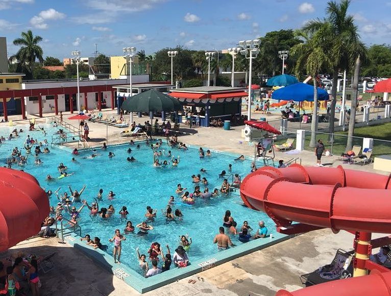 Conozca y disfrute de los mejores parques de agua de Miami-Dade