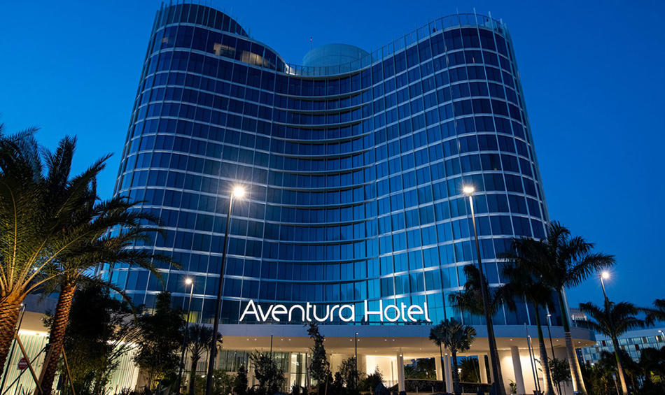 Universal’s Aventura Hotel en Orlando reabrió sus puertas al público