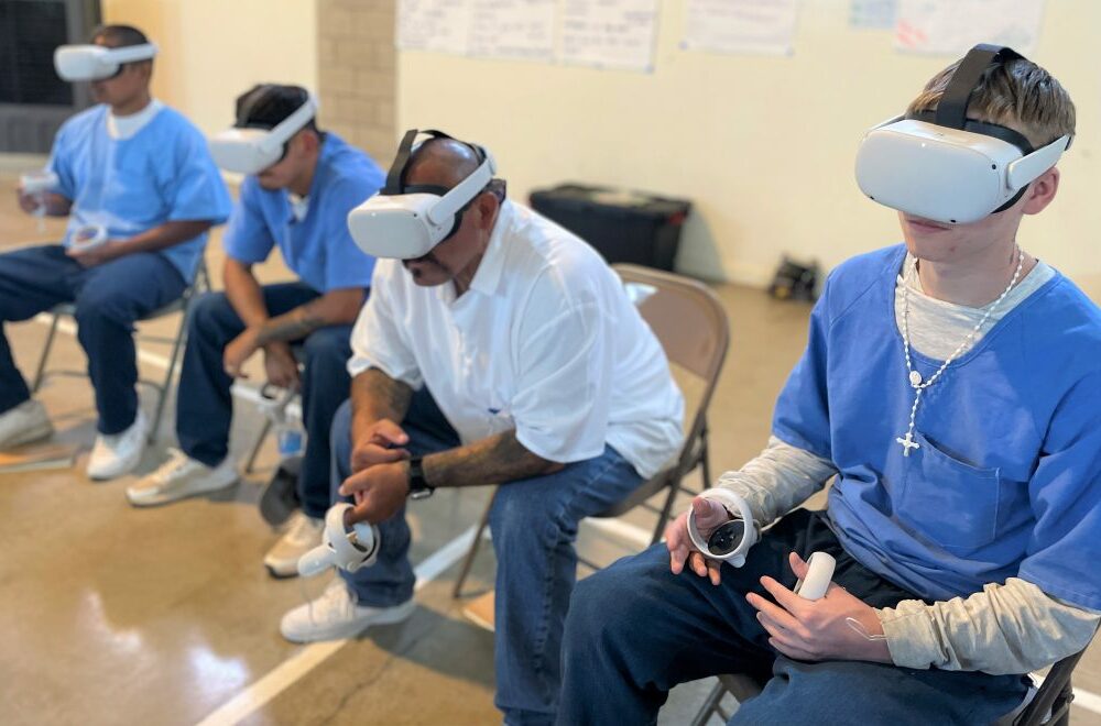 Realidad virtual en prisiones de California: Nuevo enfoque para rehabilitación de reclusos