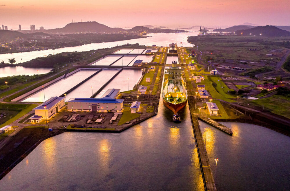 Canal de Panamá dará prioridad a buques de EE.UU. tras visita de Marco Rubio