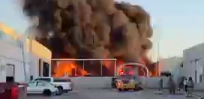 Bomberos de Miami-Dade extinguieron incendio en refinería de Doral +Vídeo