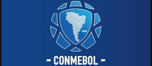 ¡Hasta el fútbol se adapta! Cambios en el reglamento de CONMEBOL: Se prohíbe escupir, intercambiar camisas o besar el balón