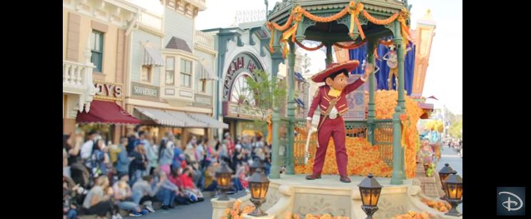 Creatividad nivel: Disney lleva su tradicional desfile de California a una versión audiovisual +Vídeo
