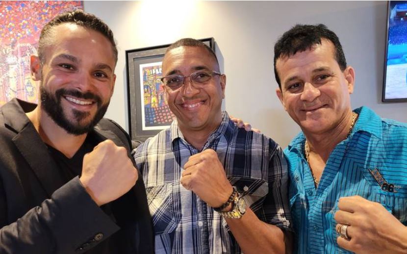 Venezolano Carlos Santiago apoyará a los boxeadores cubanos en Miami