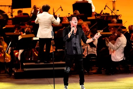 Carlos Vives batió nuevo récord mundial con una canción