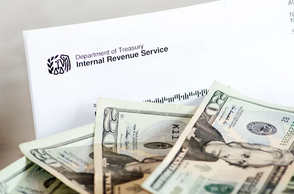 Cuidado con las cartas falsas del IRS: ¿Cómo evitar ser víctima de fraude?
