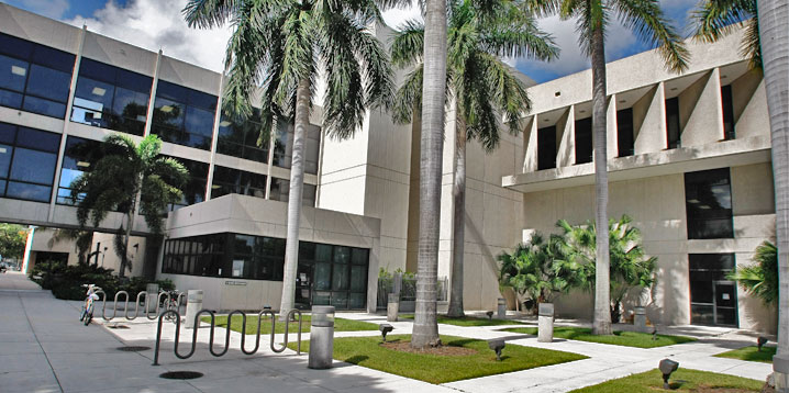 Centro de Educación Empresarial Carrie P. Meek del Miami Dade College celebrará su 30mo aniversario