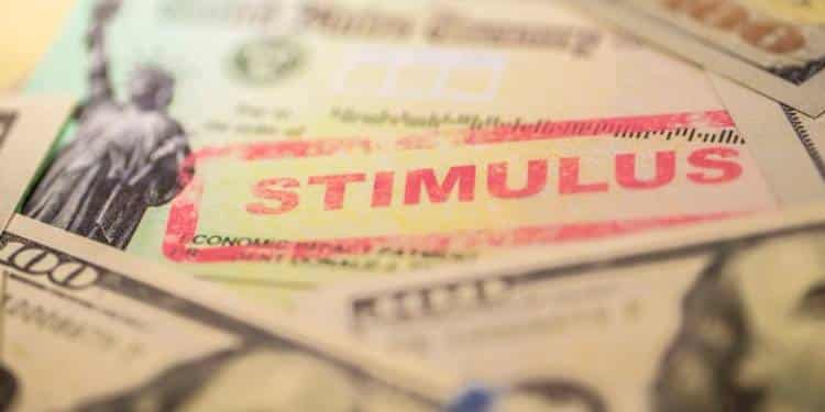 IRS recuerda quienes son elegibles para un cheque de estímulo contra la inflación en EEUU