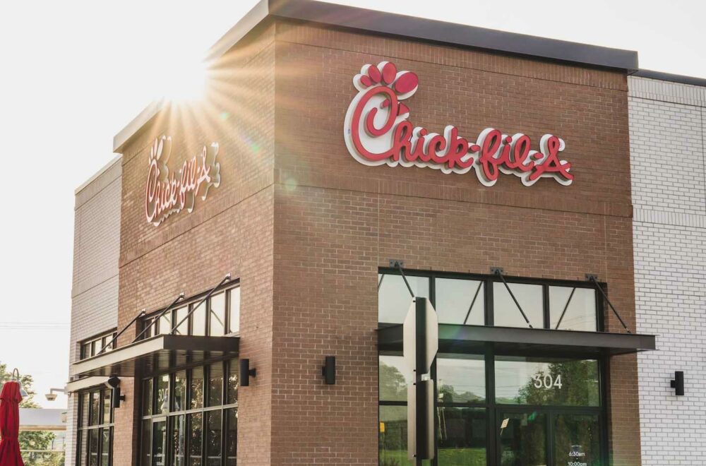 Chick-fil-A lanza nueva campaña de verano con premios de comida en su app