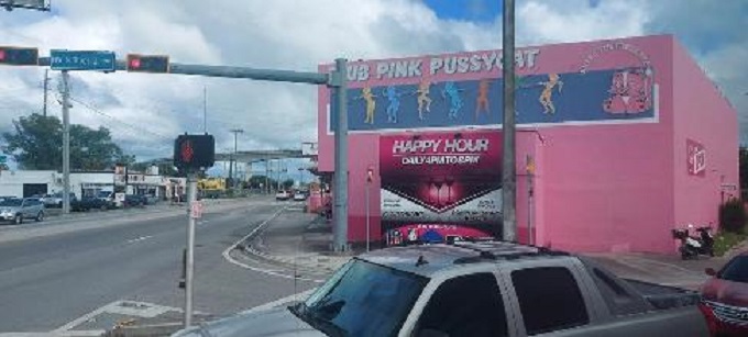 Icónico club de striptease de Miami cerró sus puertas para siempre thumbnail