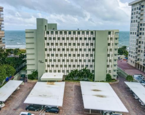 Edificio frente a la playa es desalojado por problemas eléctricos Fort Lauderdale