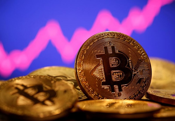 ¡Viernes negro! Bitcoin y el resto de las criptomonedas caen 8%
