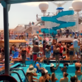 Netflix revive la pesadilla del ‘Crucero fecal’: el documental que lo cuenta todo