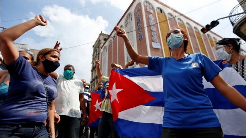 Gran Manifestación para exigir la libertad de Cuba en la Torre de La Libertad