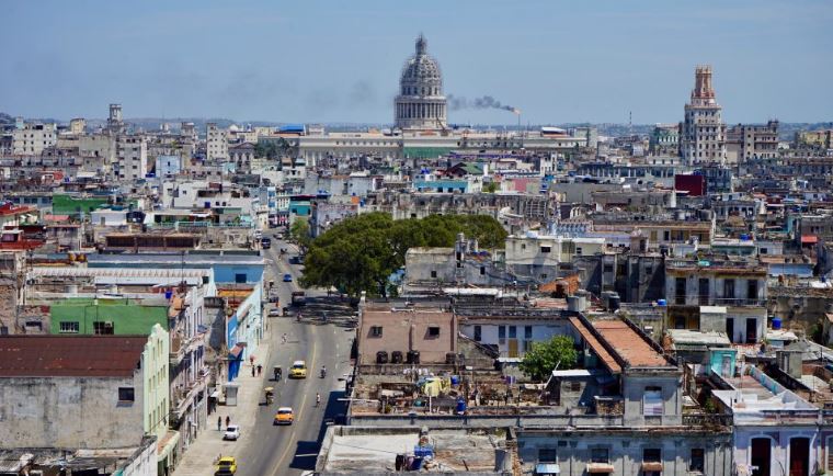 Régimen cubano abre más sus puertas al capitalismo