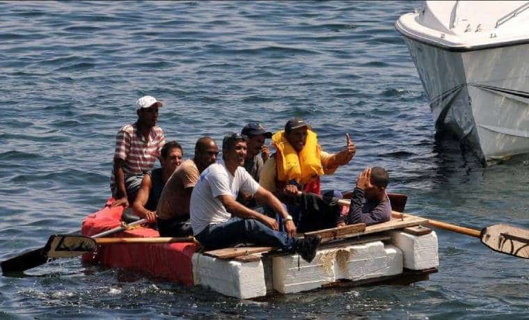 Guardia Costera de EEUU aumenta esfuerzos para impedir desembarco de balseros cubanos