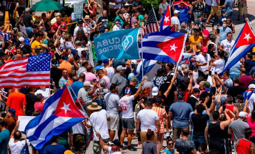 Cubanos de Miami mostraron su apoyo a los de la isla “no están solos”