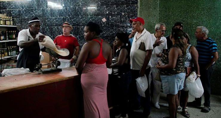 Regulación de ventas no ha resuelto problema de escasez de alimentos en Cuba