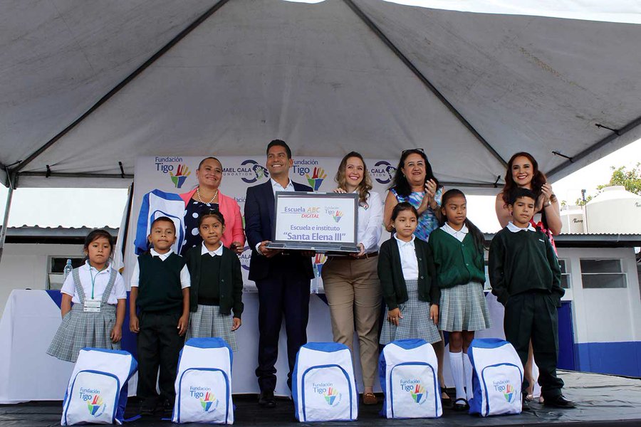 Fundaciones Tigo e Ismael Cala presentan en Guatemala un novedoso proyecto educativo sobre liderazgo