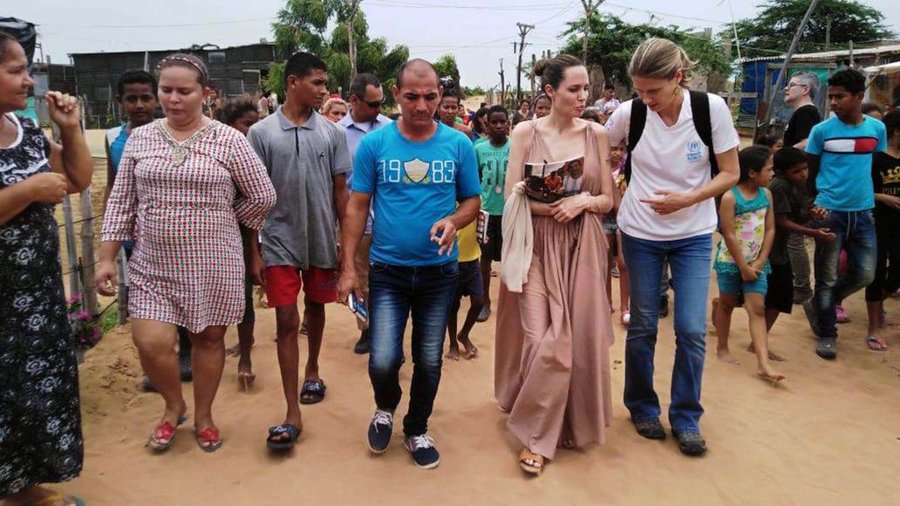 Angelina Jolie visitó localidad colombiana para conocer la situación migratoria de los venezolanos