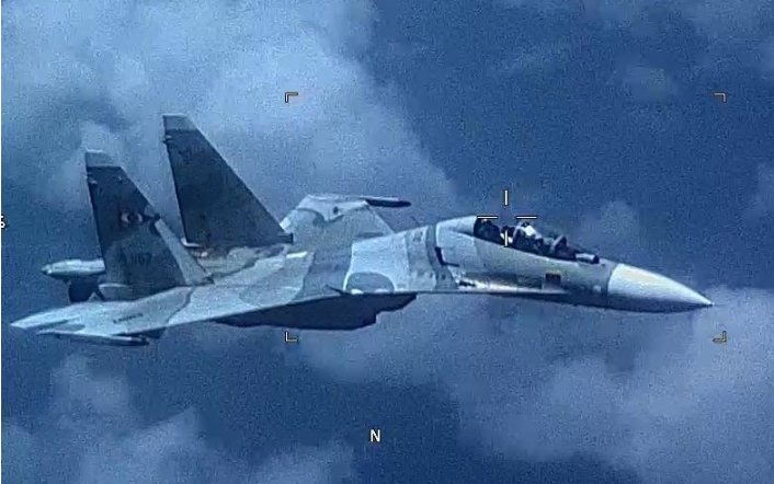 Comando Sur denunció que maniobra de un Sukhoi venezolano puso en peligro avión de EEUU