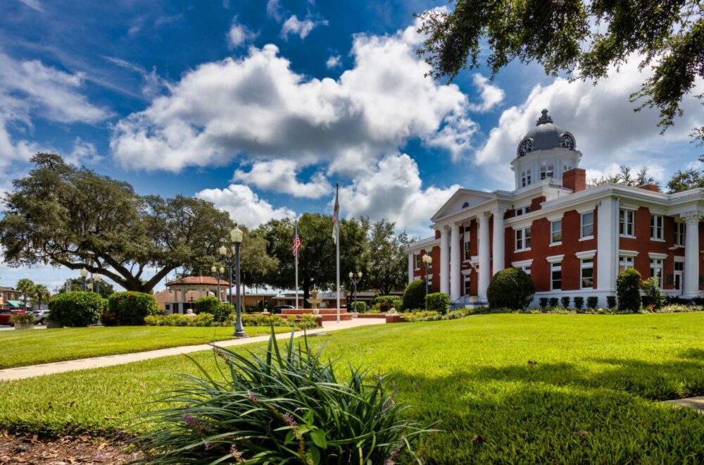 ¿Vivir barato en Florida? Esta es la ciudad con mejores precios para comprar o alquilar