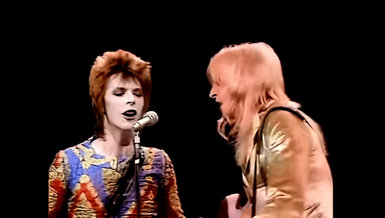 David Bowie: Manuscrito de “Starman” alcanza increíble precio en subasta