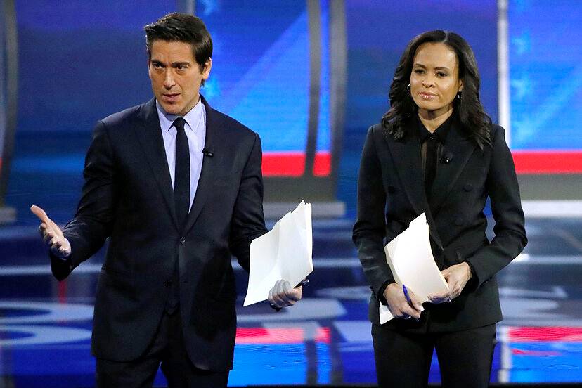 David Muir y Linsey Davis debate