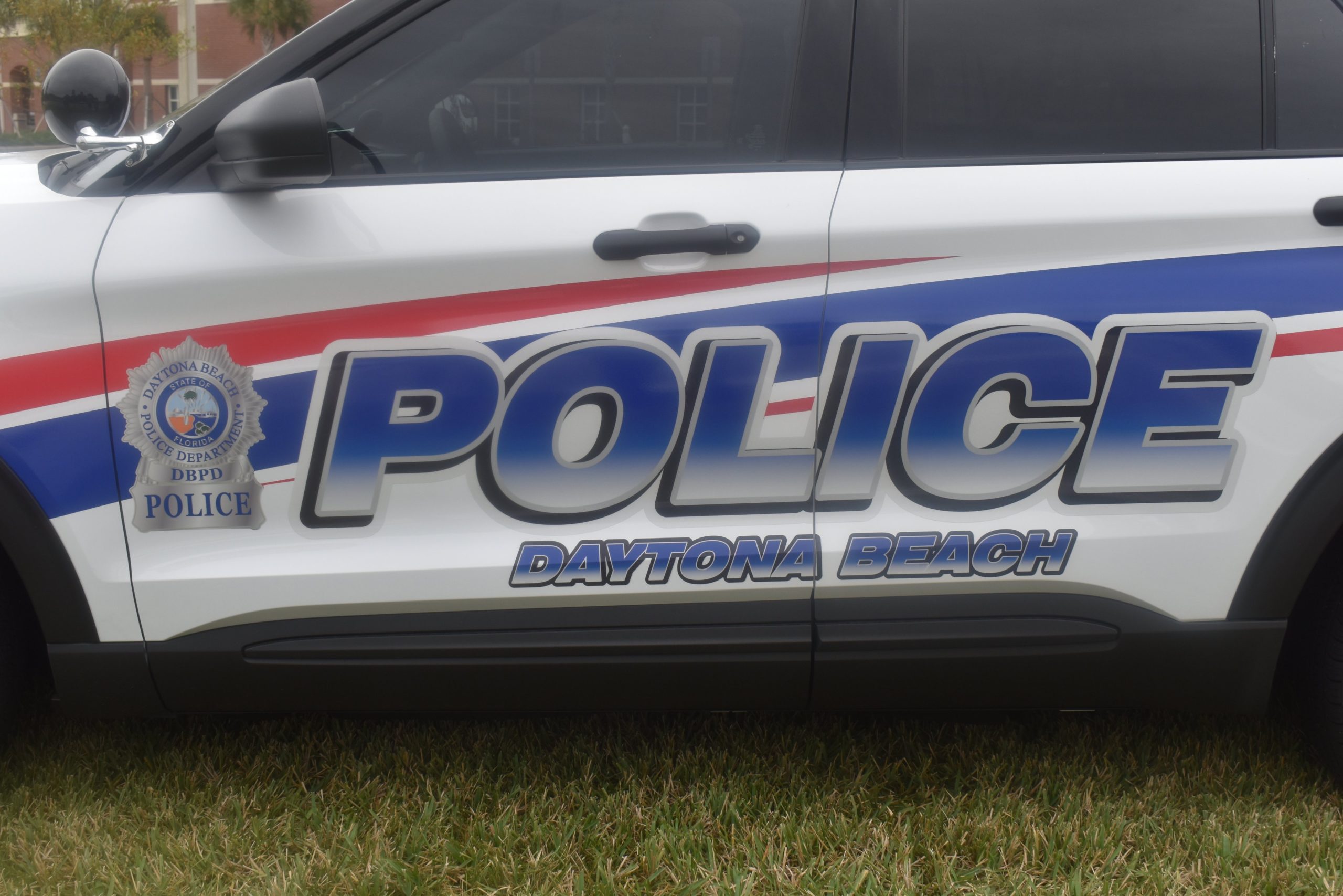 Autoridades de Daytona Beach buscan sospechoso de homicidio