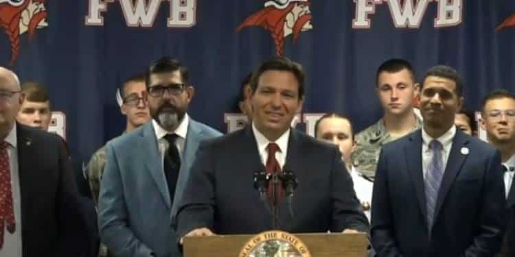 ¡Dejó a todos boquiabierta! DeSantis defiende su postura ante críticas de Trump