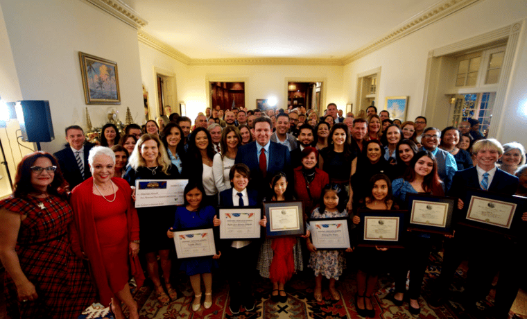 DeSantis anunció a ganadores de concurso Mes de la Herencia en la Mansión del Gobernador en Florida