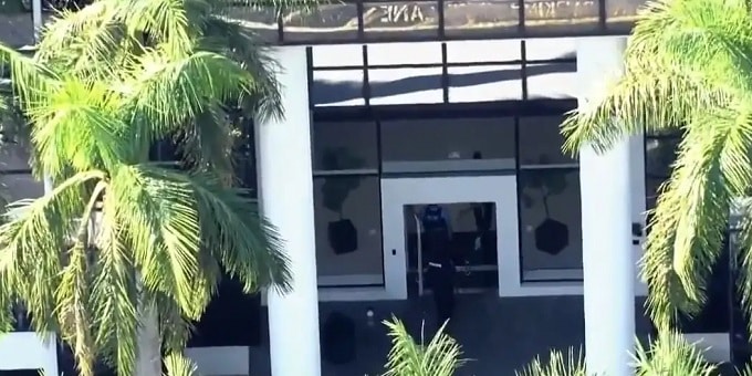 Disfraz de Halloween causó pánico en consultorio médico de Fort Lauderdale