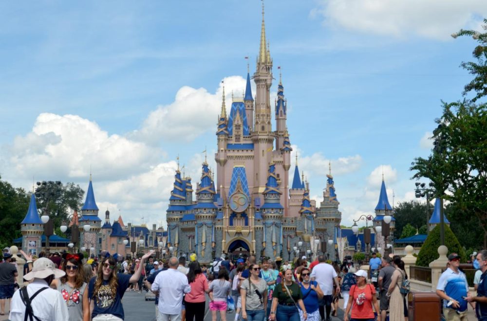 Disney demandó al Ron DeSantis por perjudicar sus operaciones comerciales